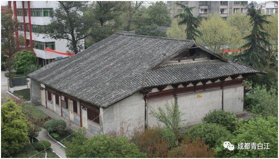 南京交警高速七大队联合行动6小时清障救援
