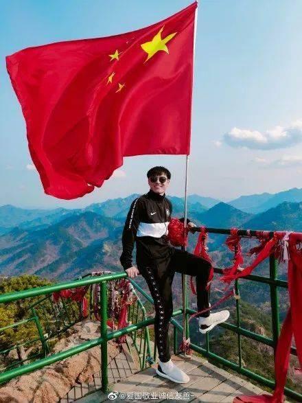 中国驻菲律宾使馆：中国游客出海遇险事故致4人受伤，目前身体状况稳定