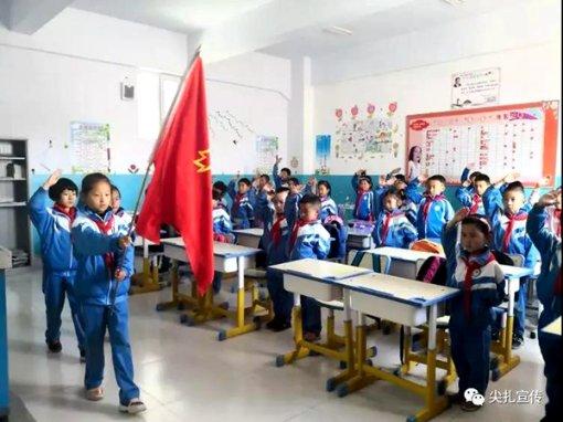 旋转轮胎