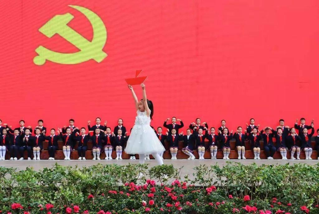 湖北省花卉研究中心在省农科院揭牌