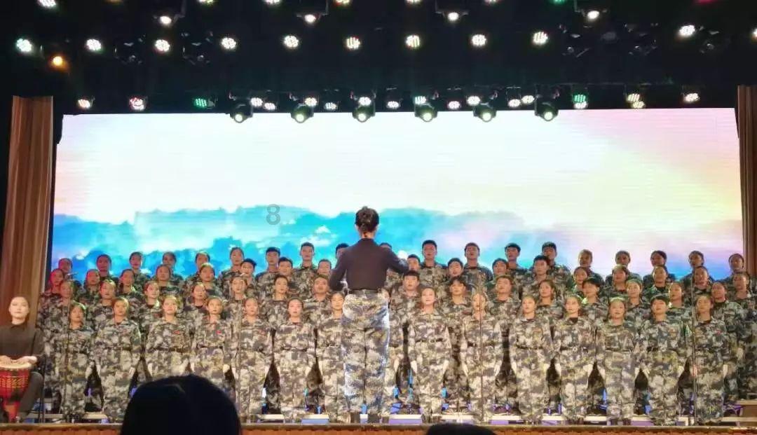 如果男友总说你胖，说话也很难听，该分手吗？游戏画面