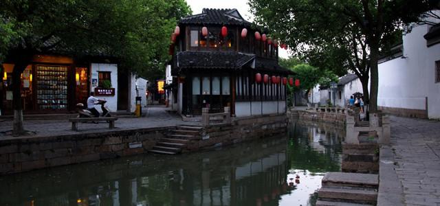 这一回,38岁常住美国的“凤姐”,再次让全世界刮目相看!