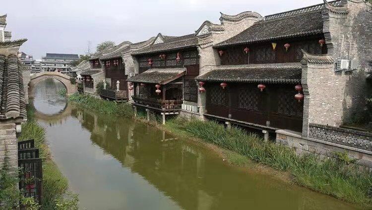 迷雾世界